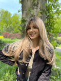 Peruka "Arletta 2'' kolor brąz sombre, włosy długie z grzywką, syntetyczno-termiczne, dł włosa ok. 60cm, czepek ok. 57cm