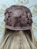 Peruka "Violetta" kolor blond ombre, włosy jedwabiste długie proste z grzywką, damska syntetyczna - termiczna