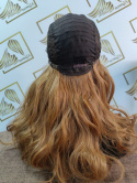 Peruka "Brigida" Lace Front, kolor karmelowy brąz z efektem sombre, fryzura włosy długie falowane, damska syntetyczna -termiczna